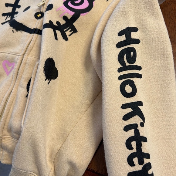 Hello Kitty and Friends x Forever 21 Zip Up Hoodie for Girls Size 11/12 Trendy! - Picture 4 of 7